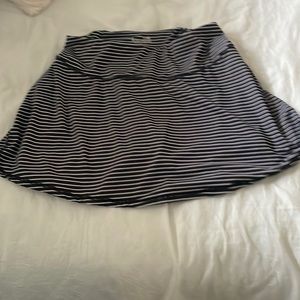 Cute black and white athletic skort. Cute detail on back
